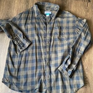 Columbia button up